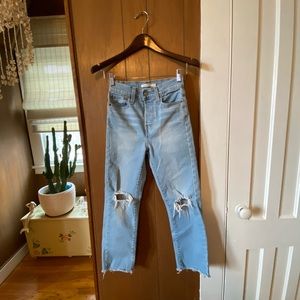 Levi wedgie straight